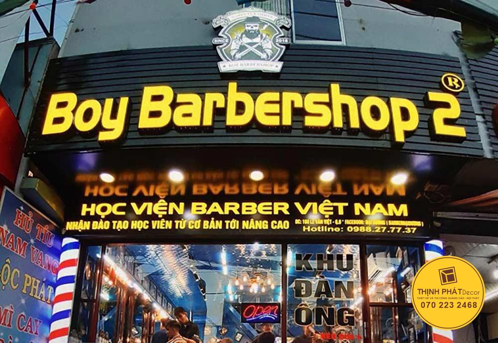 bang hieu salon toc dep 60