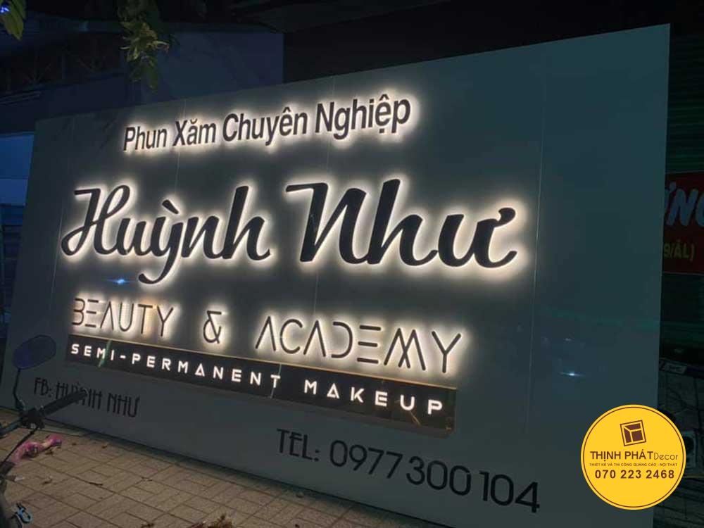 mau bang hieu dep spa 3