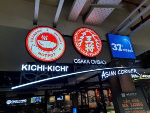 hộp đèn quảng cáo hút nổi