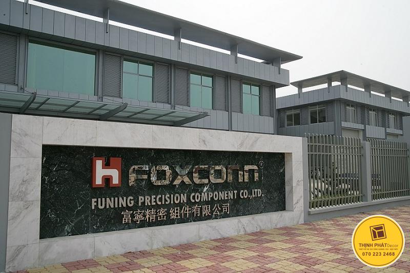 bang hieu nha xuong bang quang cao nha may gia cong chu inox lap dat cong khu cong nghiep (10)