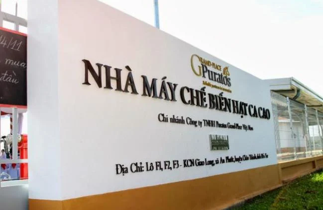 bang hieu nha xuong bang quang cao nha may gia cong chu inox lap dat cong khu cong nghiep (3)