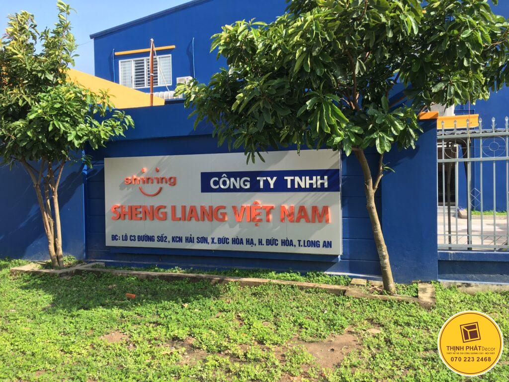 bang hieu nha xuong bang quang cao nha may gia cong chu inox lap dat cong khu cong nghiep (4)