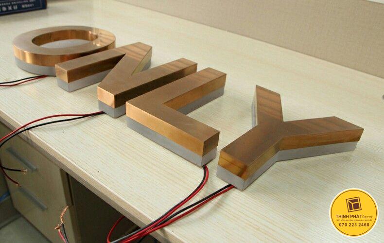 chữ inox vàng xước