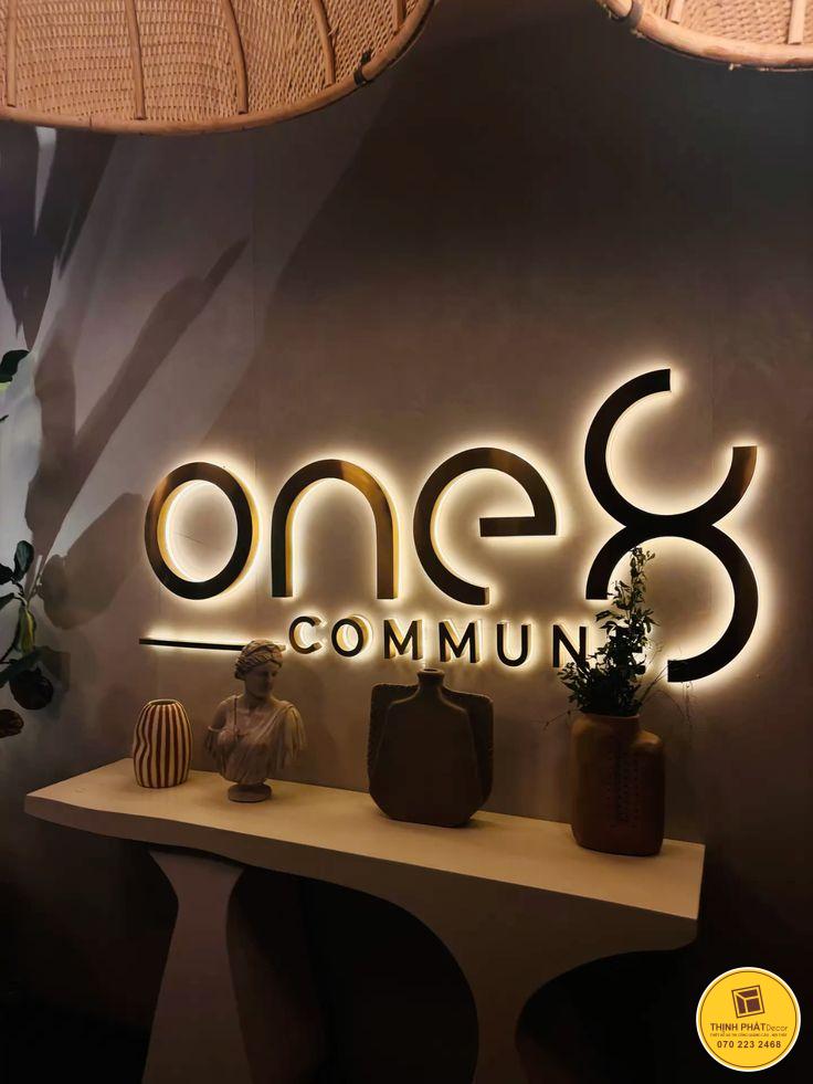 thi cong lap dat logo inox