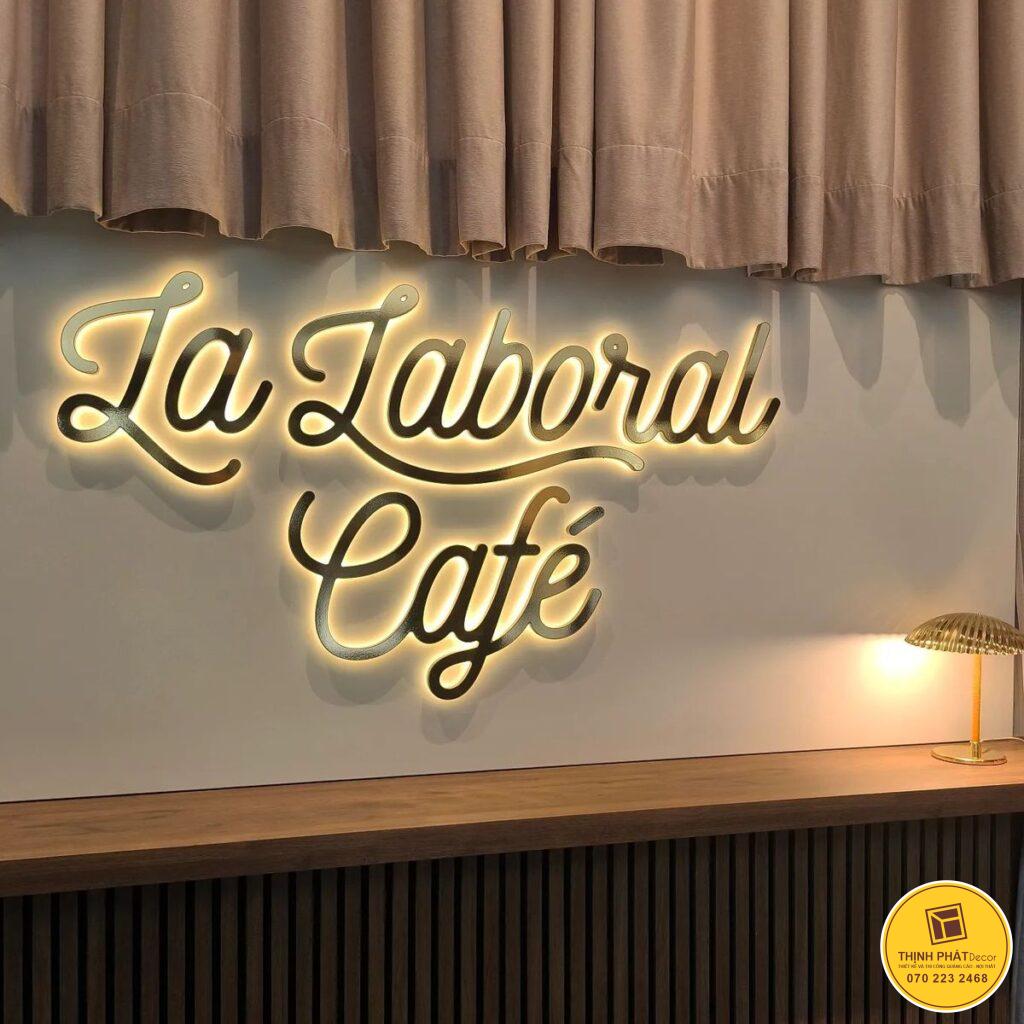 thi cong lap dat logo inox