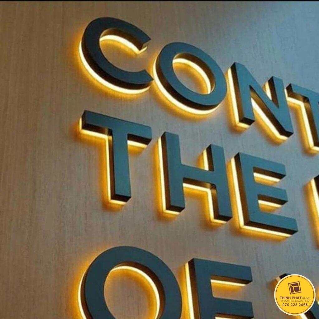 thi cong lap dat logo inox