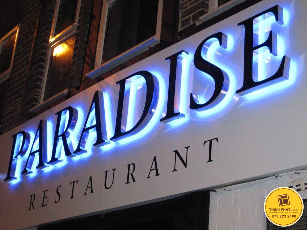 thi cong lap dat logo inox