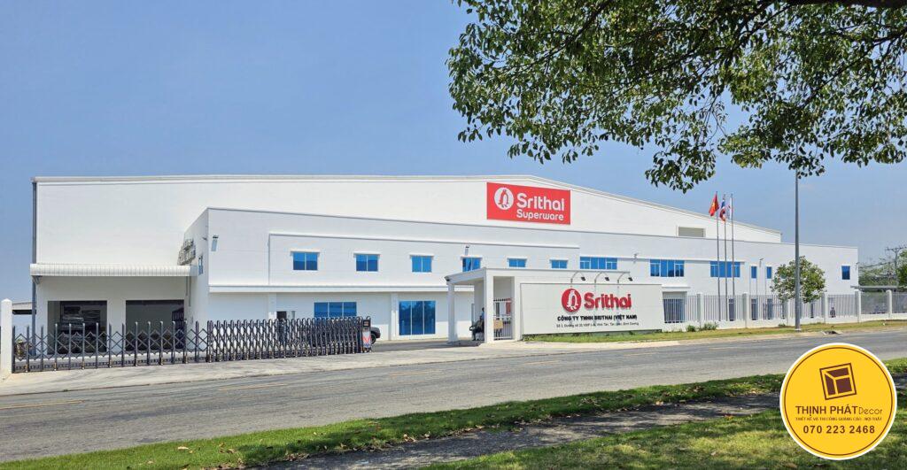 Lap dat chu noi inox tai khu cong nghiep