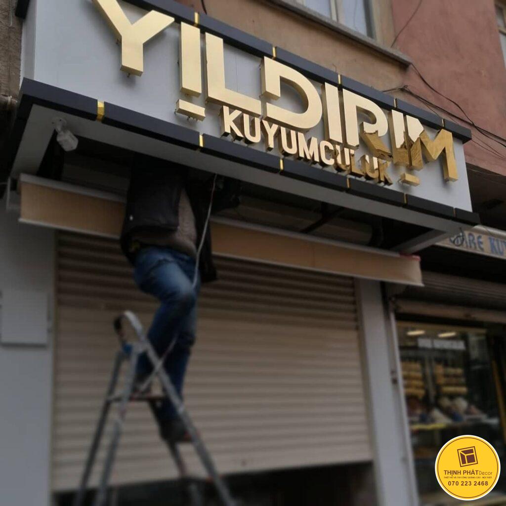 bien alu chu noi inox dep