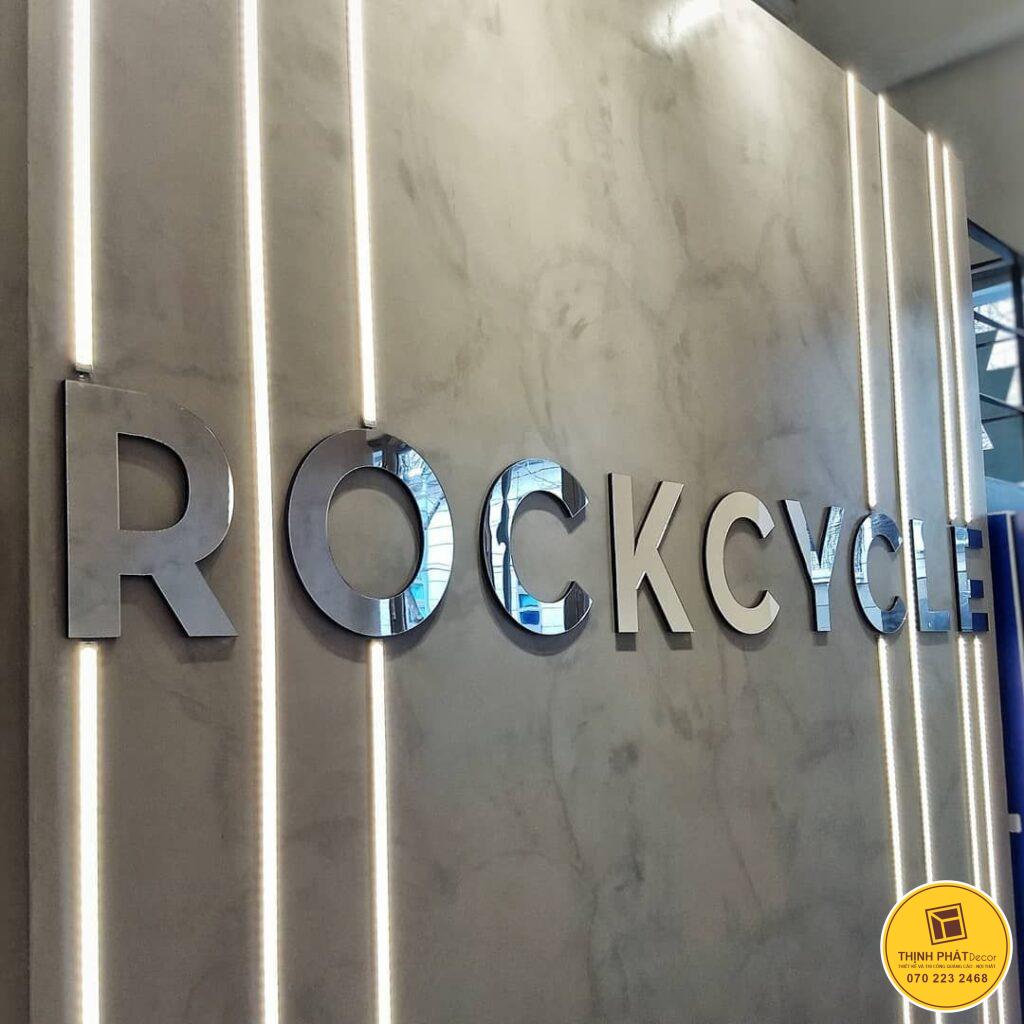 chu noi inox sang trong