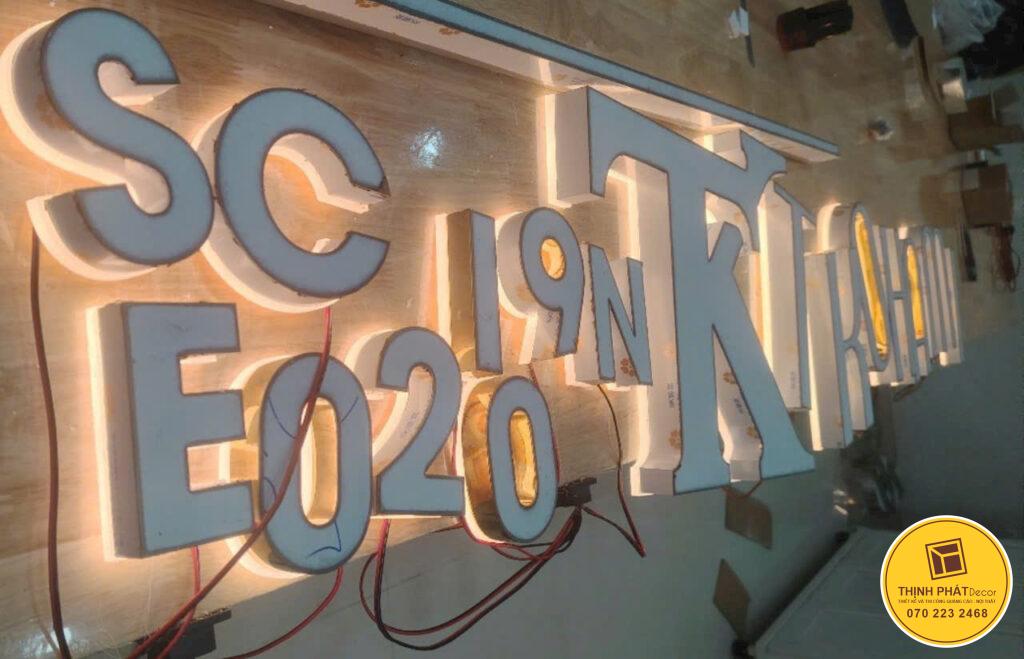 gia cong chu noi inox (28)