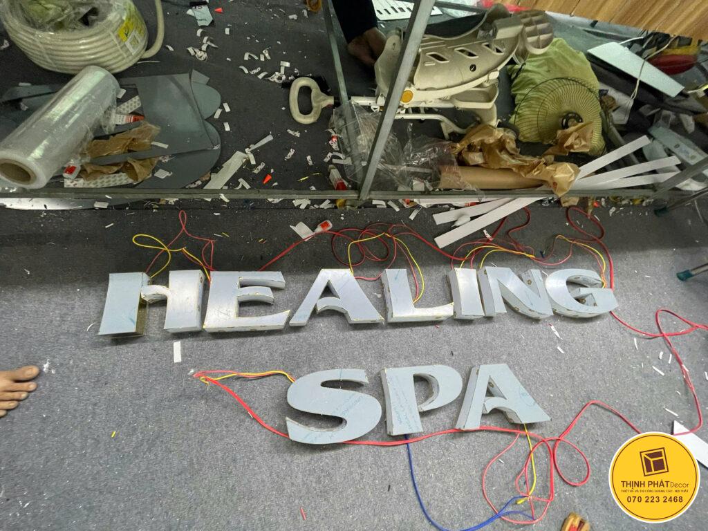 gia cong chu noi inox (33)