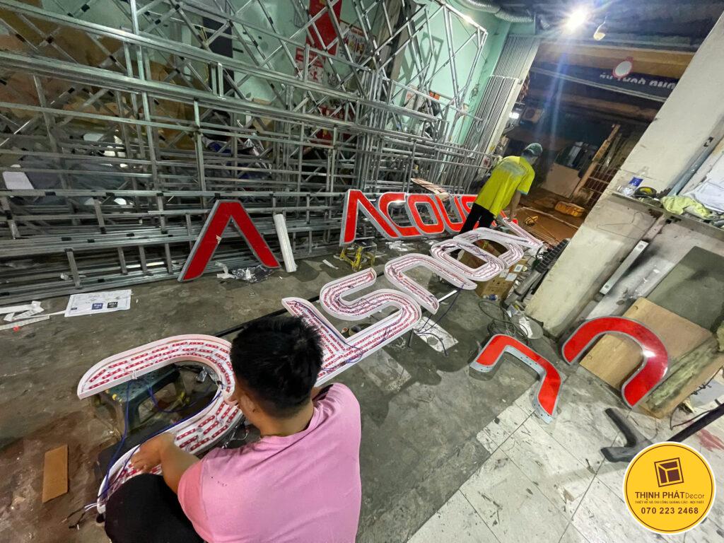 gia cong chu noi inox (36)